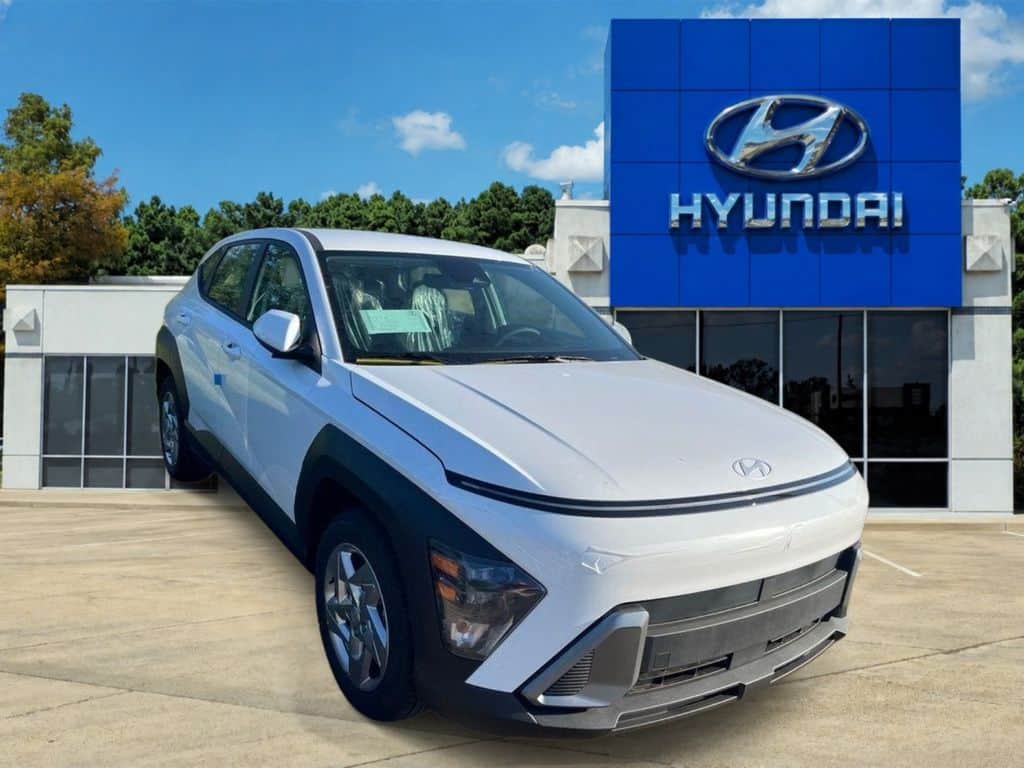 2027 Hyundai Kona SE