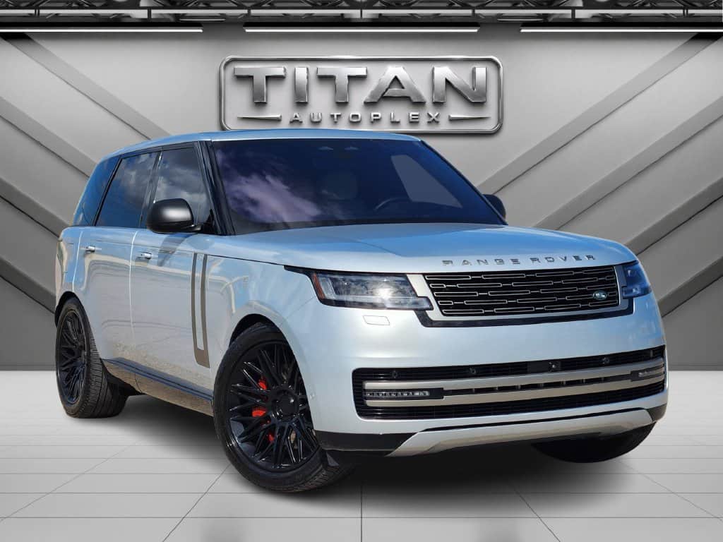 2023 Land Rover Range Rover SE