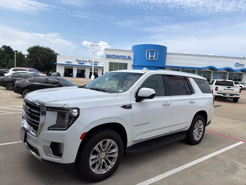 2024 GMC Yukon SLT