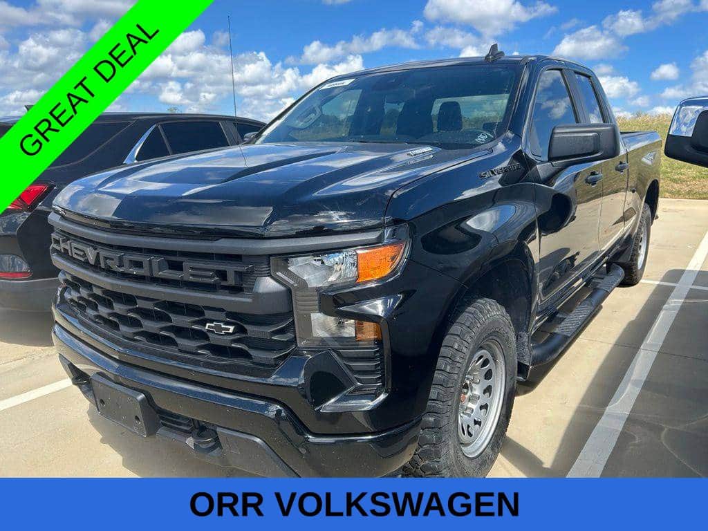 2024 Chevrolet Silverado 1500 Custom