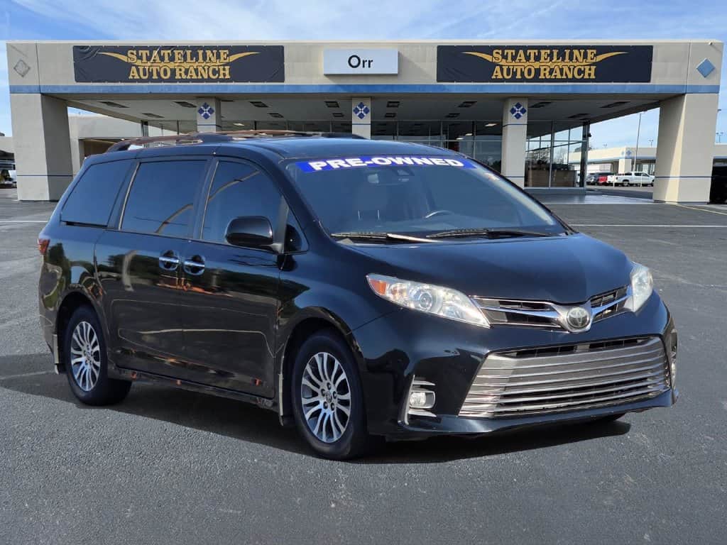 2020 Toyota Sienna XLE Premium