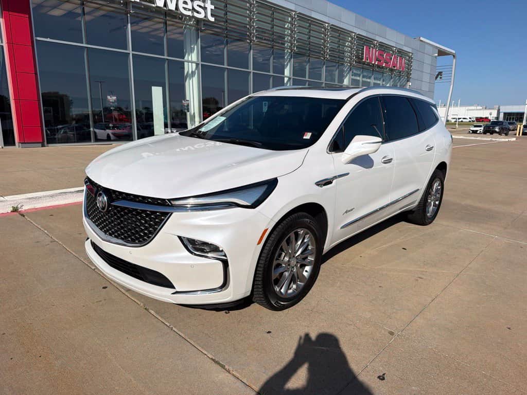 2022 Buick Enclave Avenir