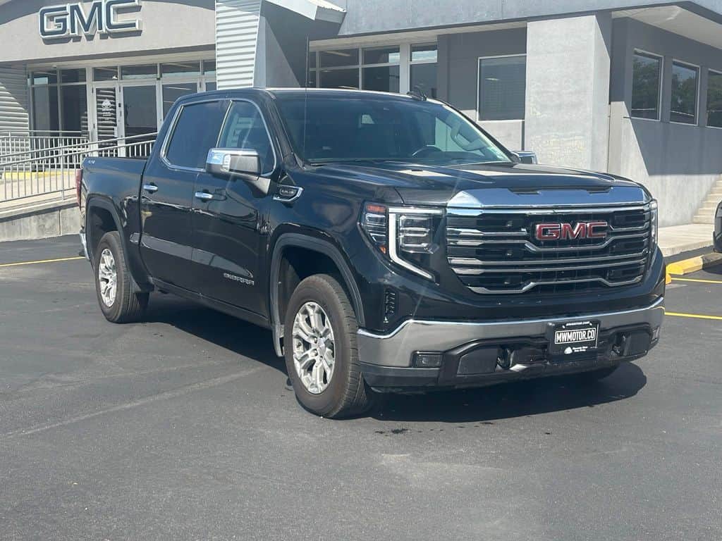 2025 GMC Sierra 1500 SLT