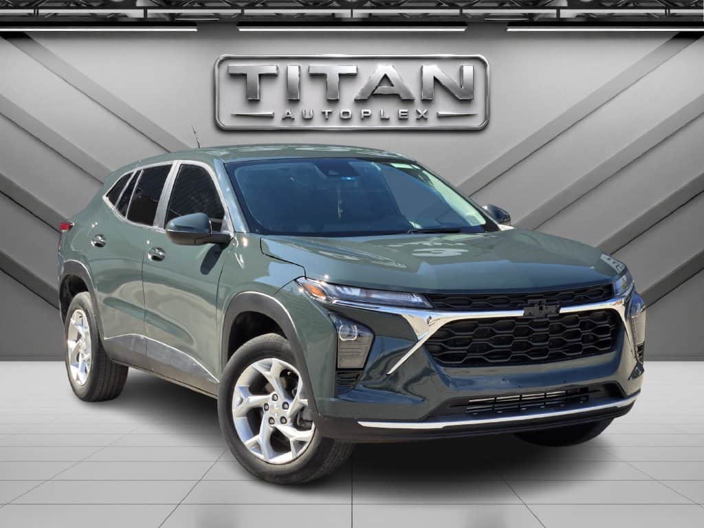 2025 Chevrolet Trax LS