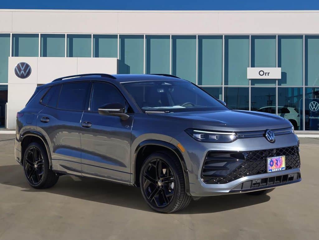 2026 Volkswagen Tiguan Se R-Line Black