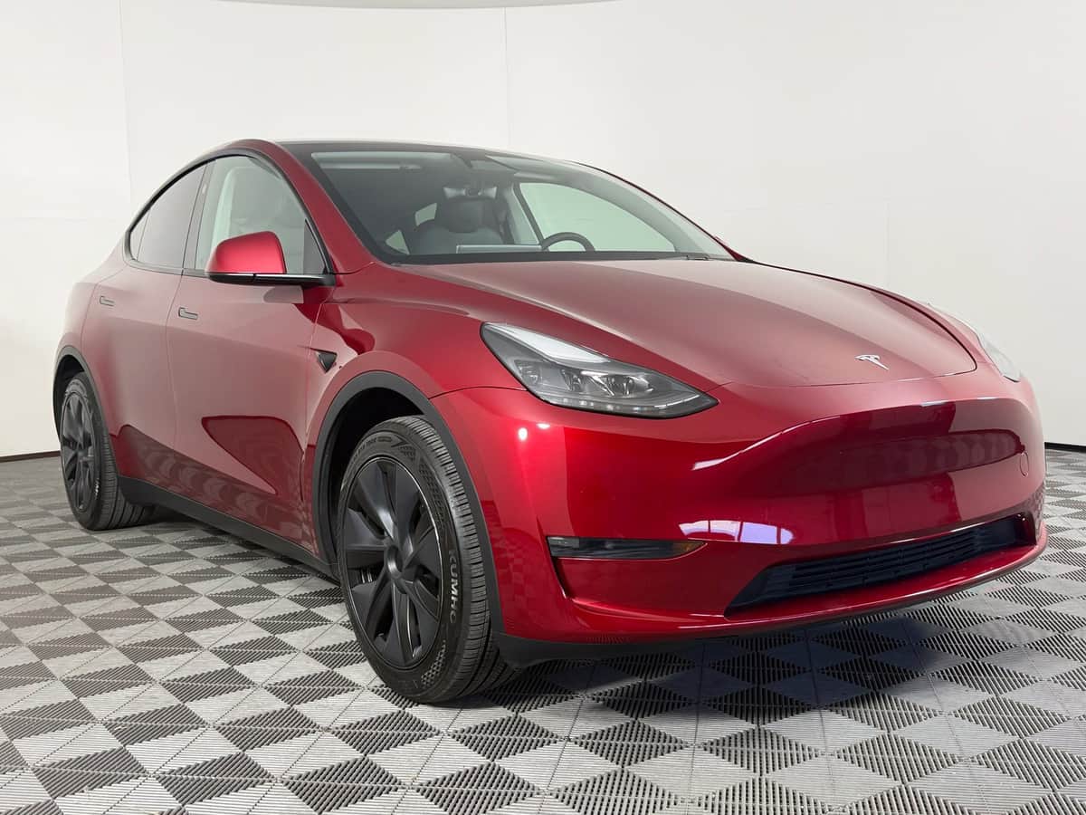 2024 Tesla Model Y Long Range