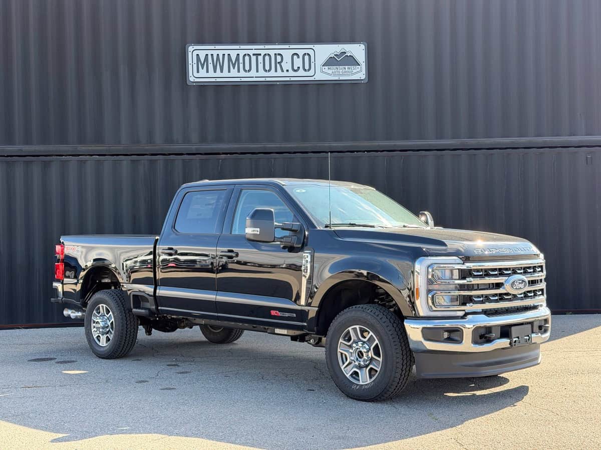 2027 Ford Super Duty F-350 Srw Lariat
