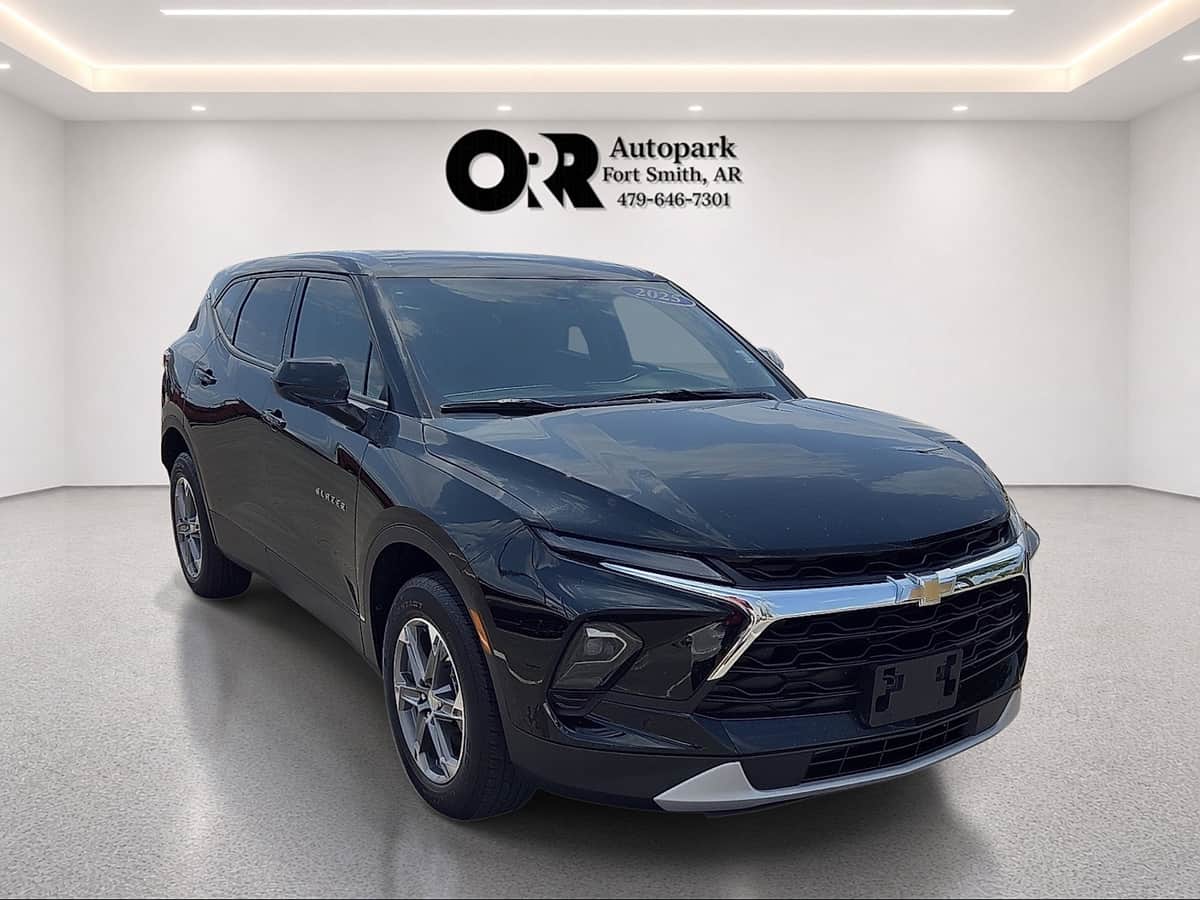 2025 Chevrolet Blazer LT