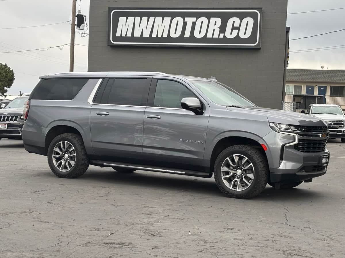 2021 Chevrolet Suburban LT