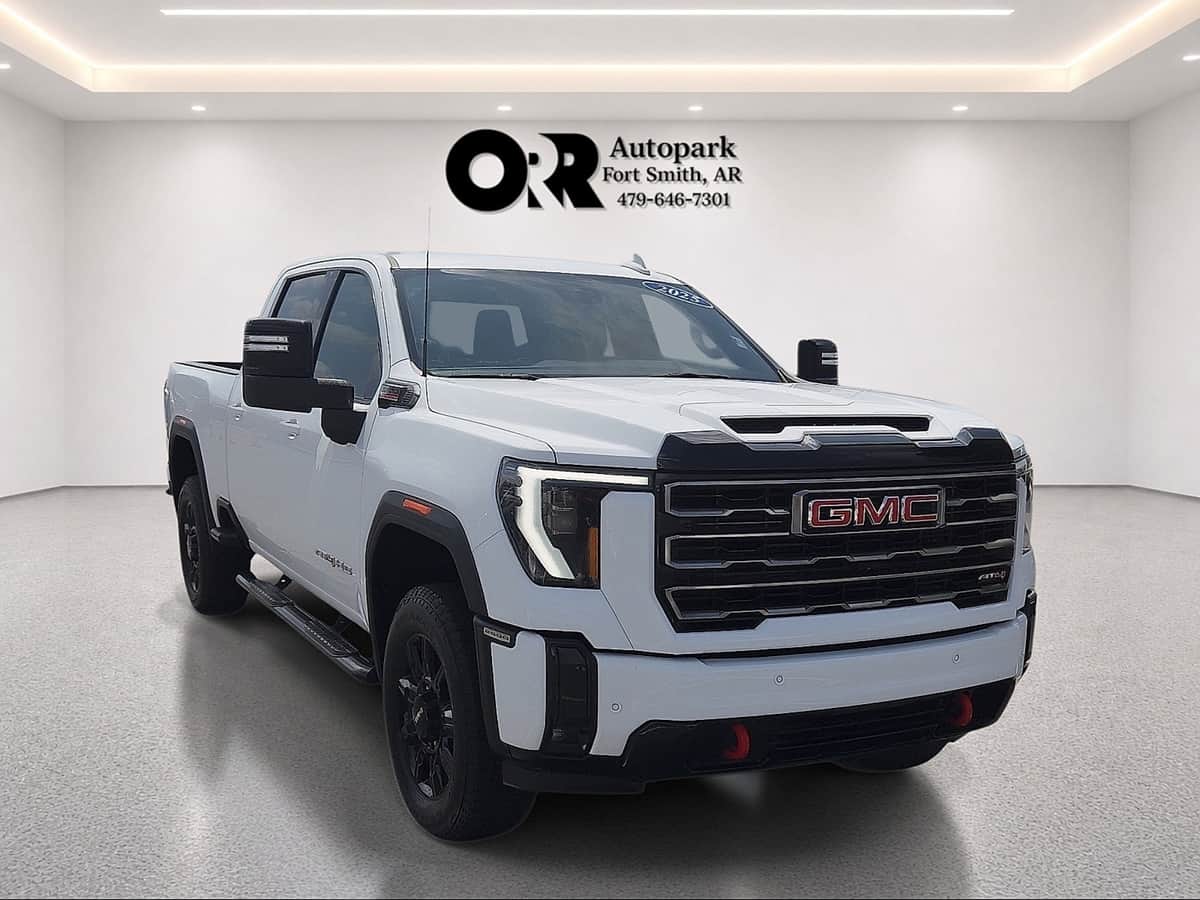 2025 GMC Sierra 2500 HD AT4