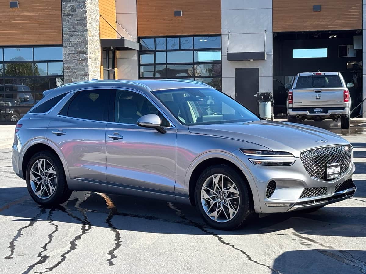2025 Genesis GV70 2.5t