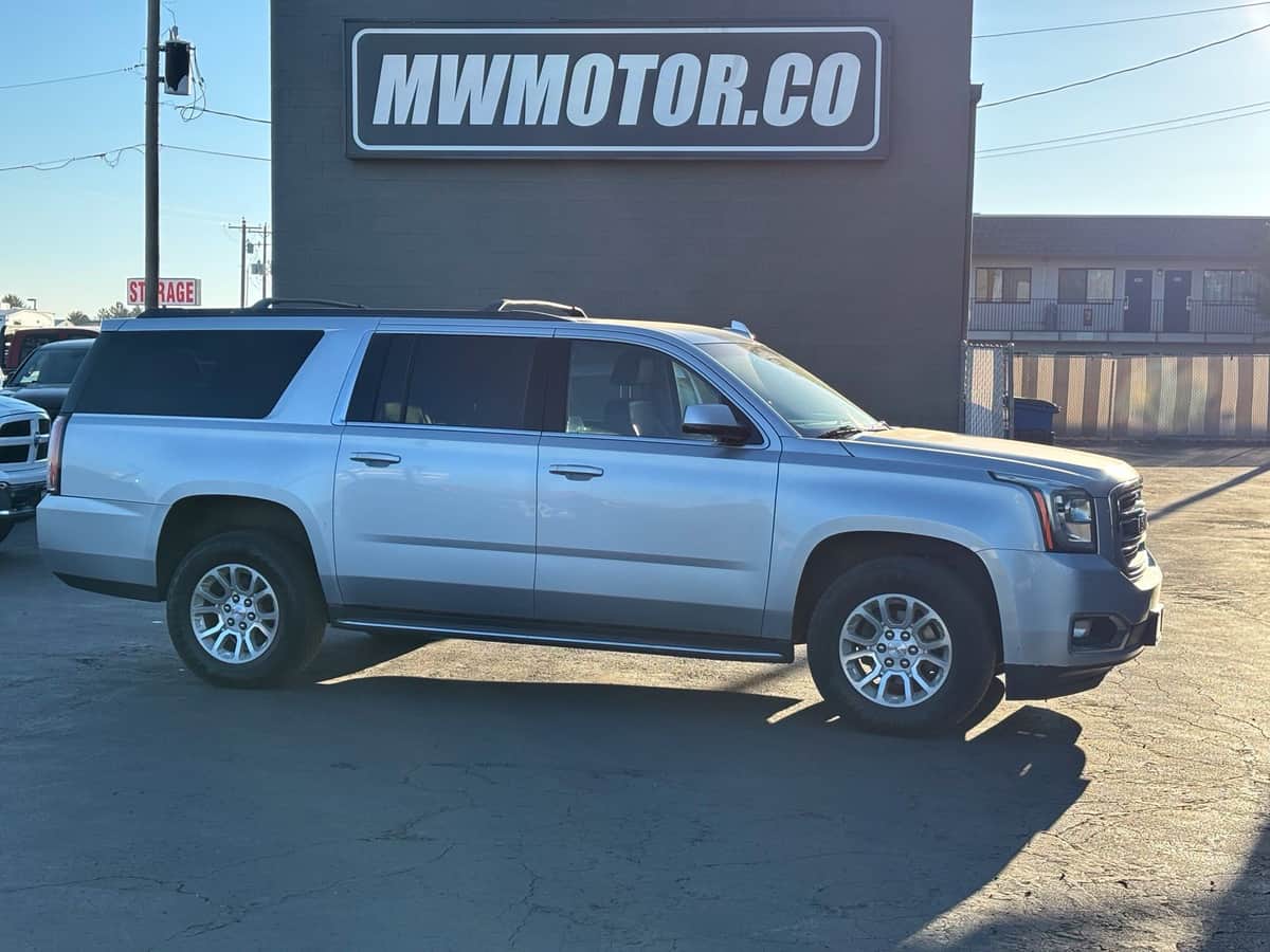 2017 GMC Yukon XL SLT