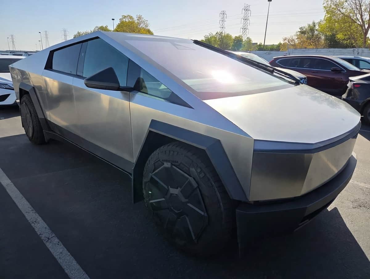 2024 Tesla Cybertruck Foundation Series