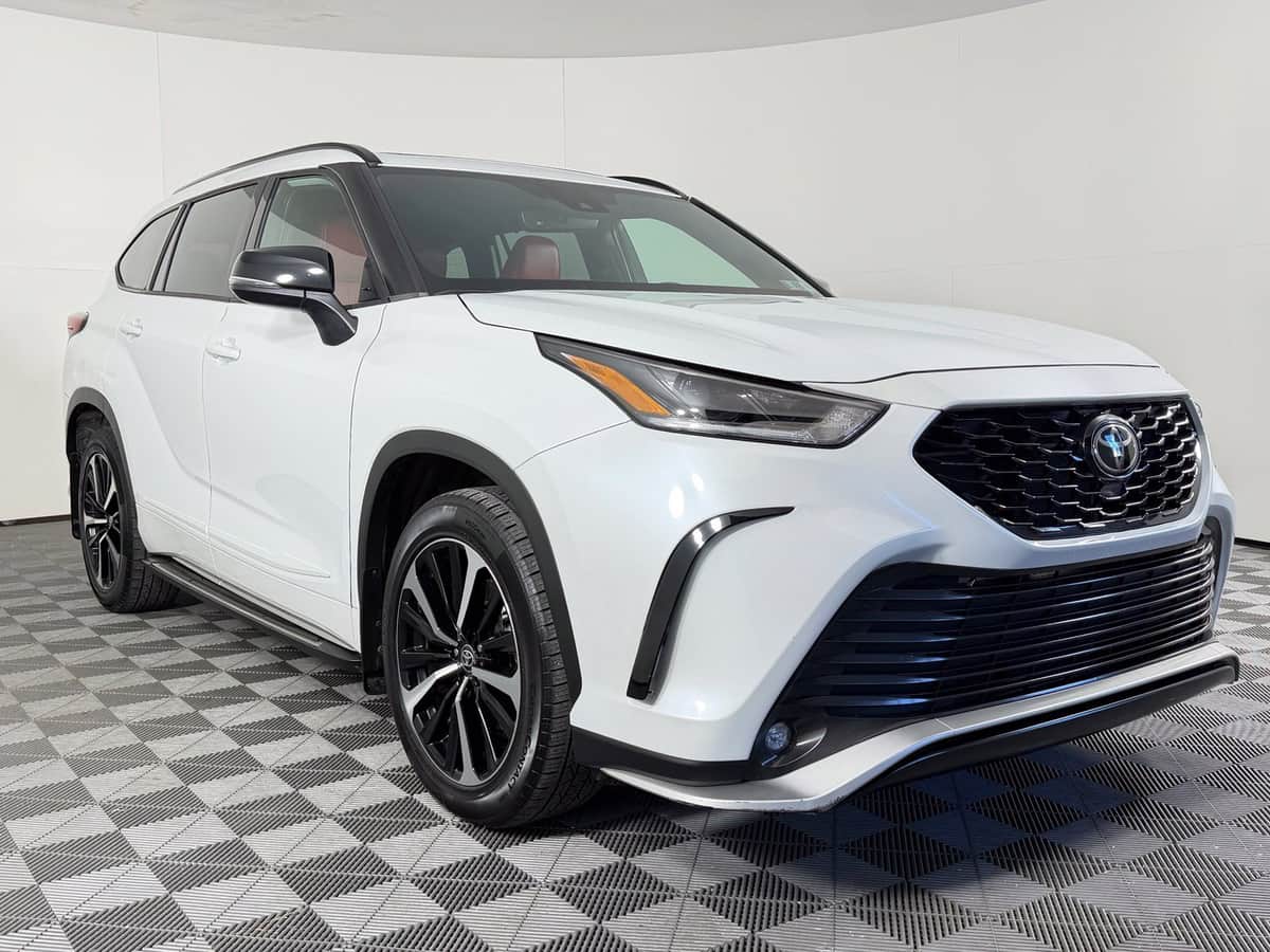 2022 Toyota Highlander XSE