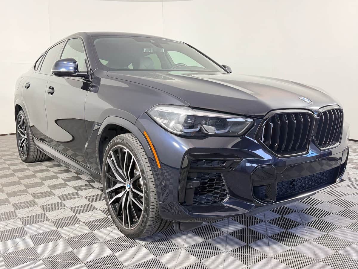 2023 BMW X6 xDrive40i