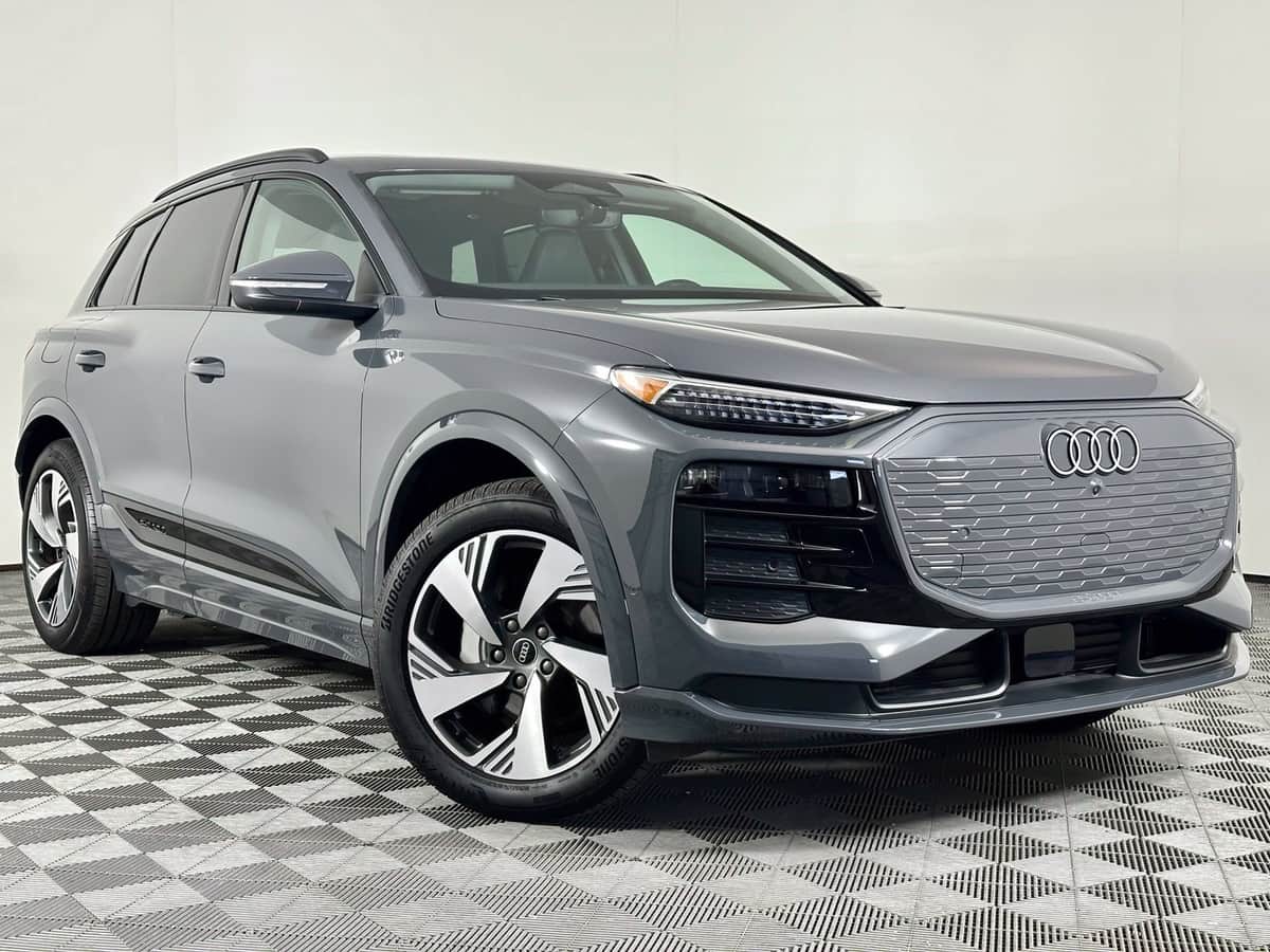 2025 Audi Q6 Premium Plus
