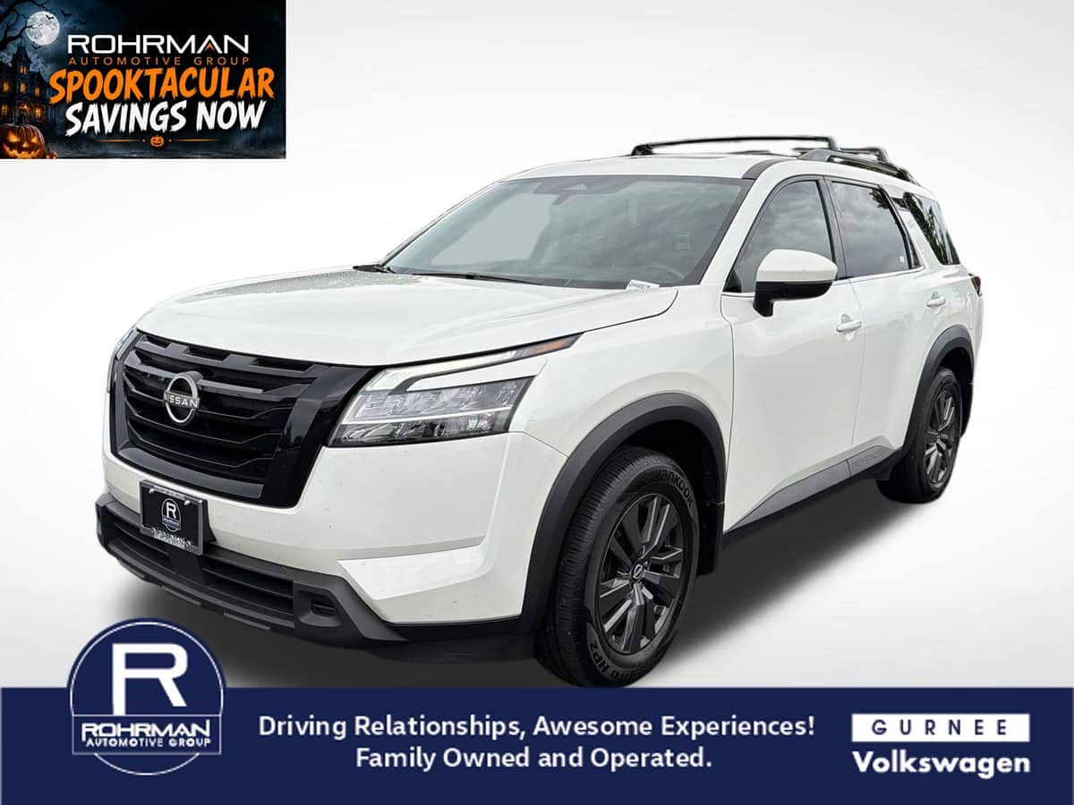 2022 Nissan Pathfinder SV