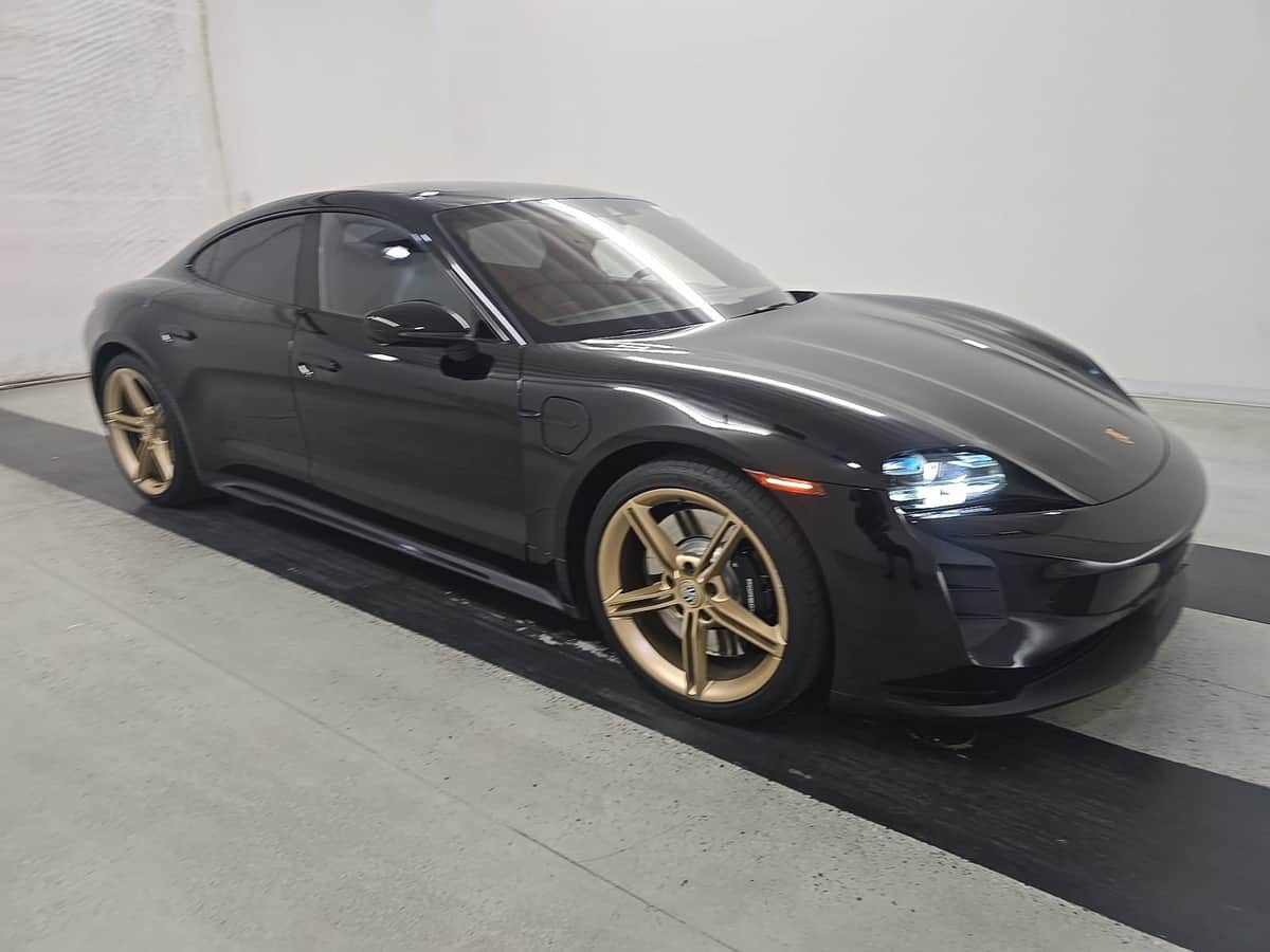 2023 Porsche Taycan GTS