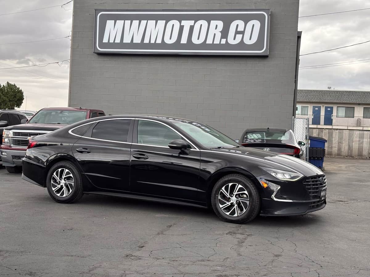 2020 Hyundai Sonata Blue