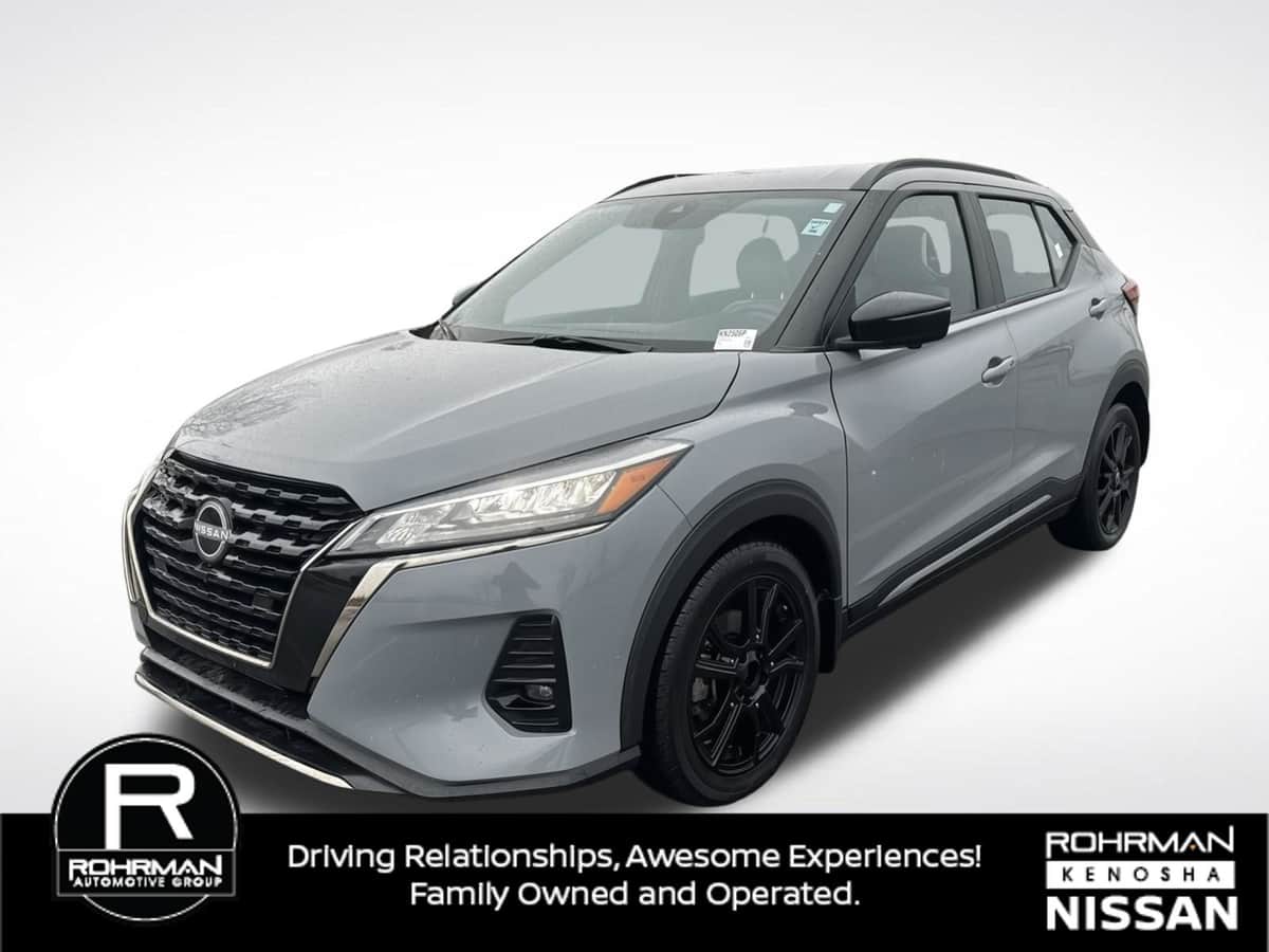 2023 Nissan Kicks SR