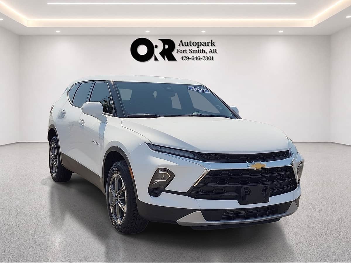 2025 Chevrolet Blazer LT
