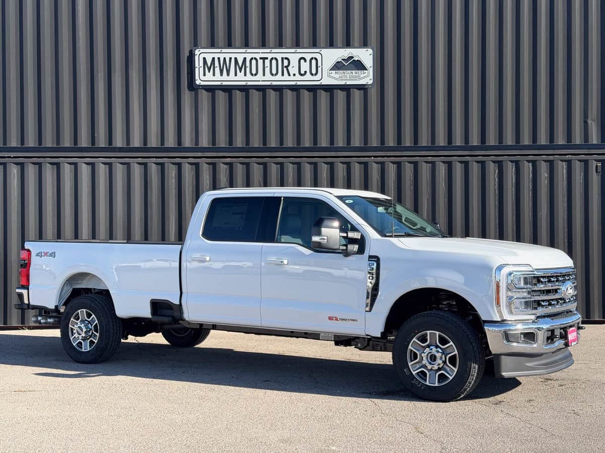 2027 Ford Super Duty F-350 Srw Lariat