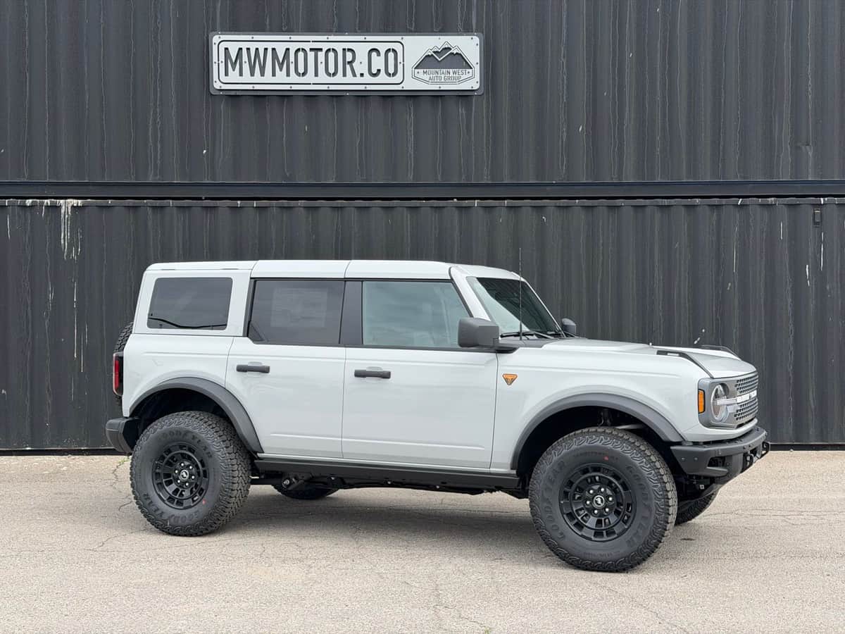 2026 Ford Bronco Badlands