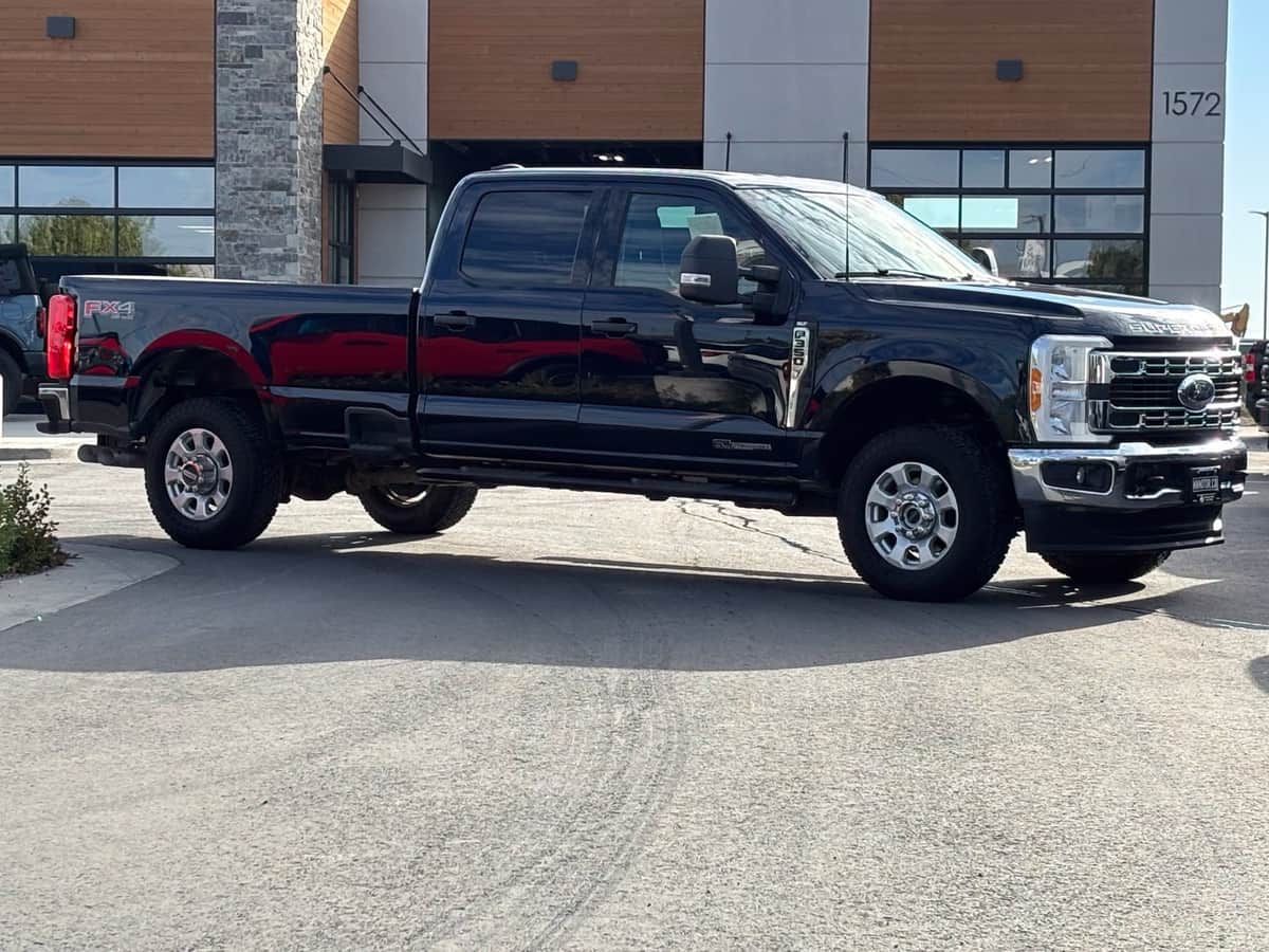 2023 Ford F-350 XLT