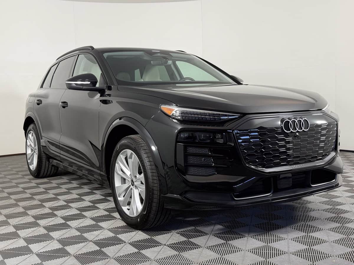 2025 Audi Q6 Premium Plus