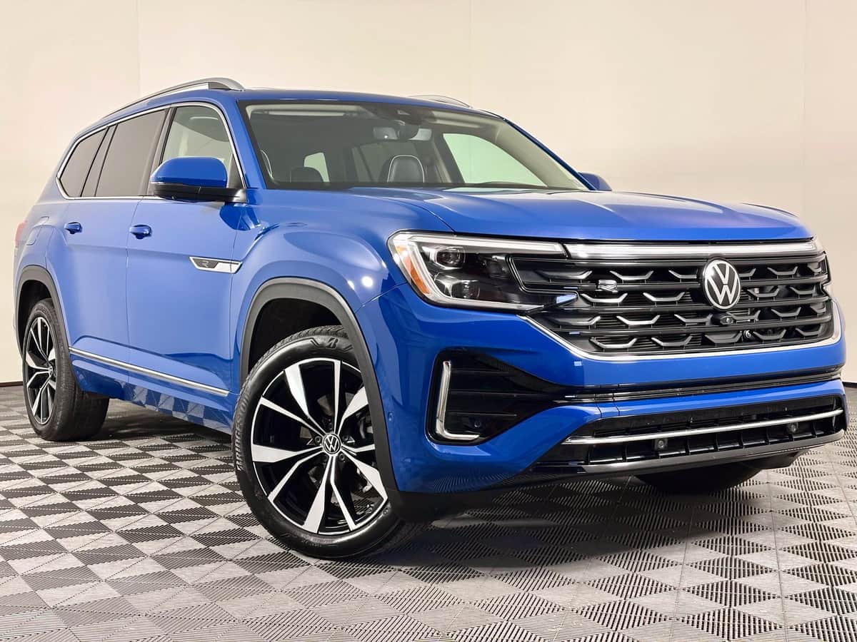 2025 Volkswagen Atlas 2.0t Sel Premium R-Line