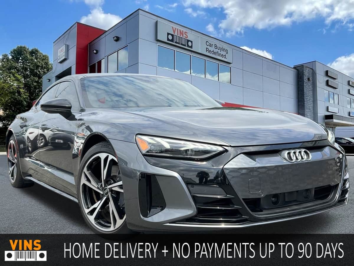 2024 Audi e-tron GT Premium Plus