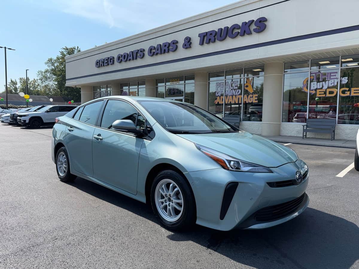2019 Toyota Prius LE