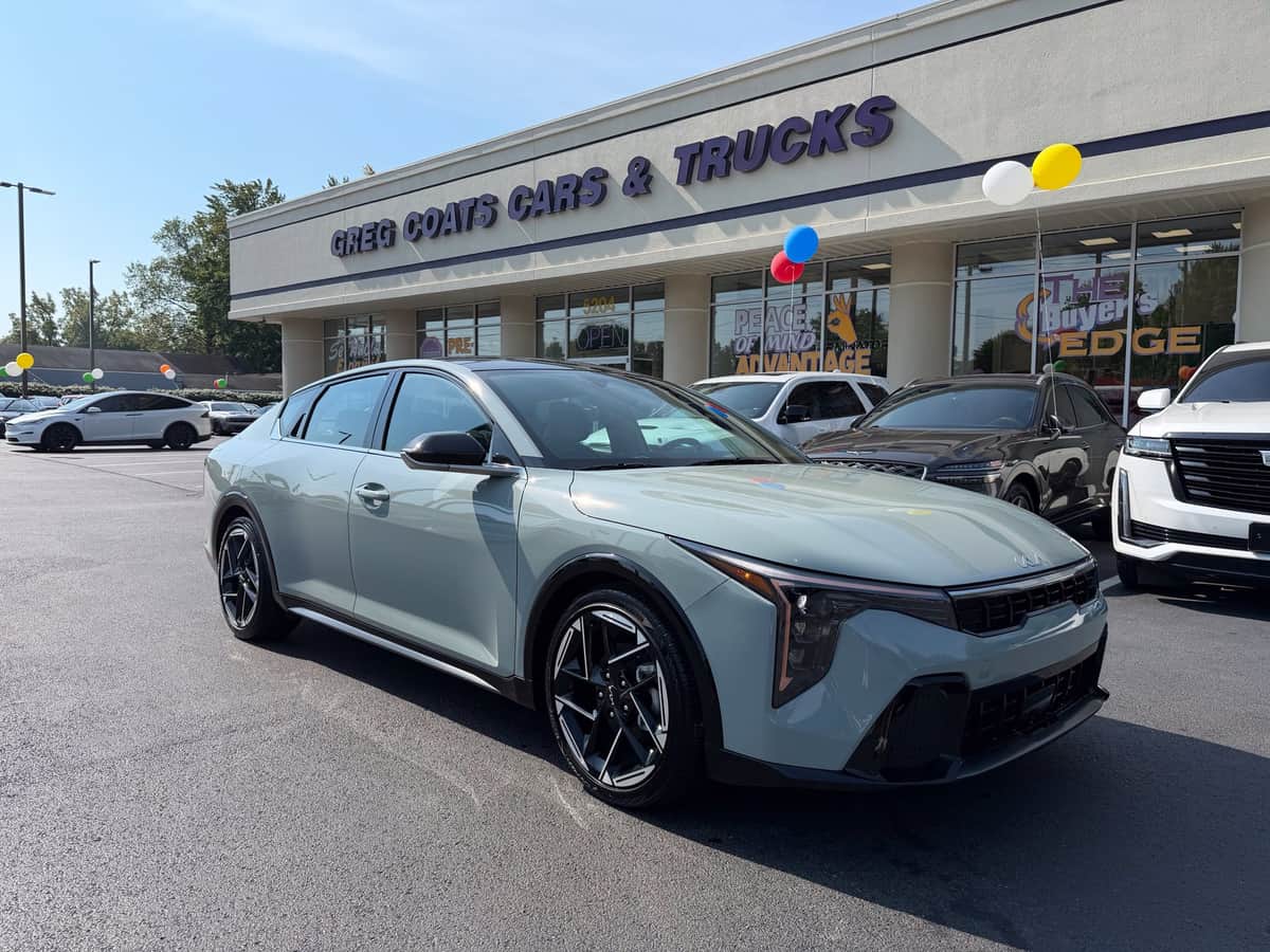 2025 Kia K4 Gt-Line
