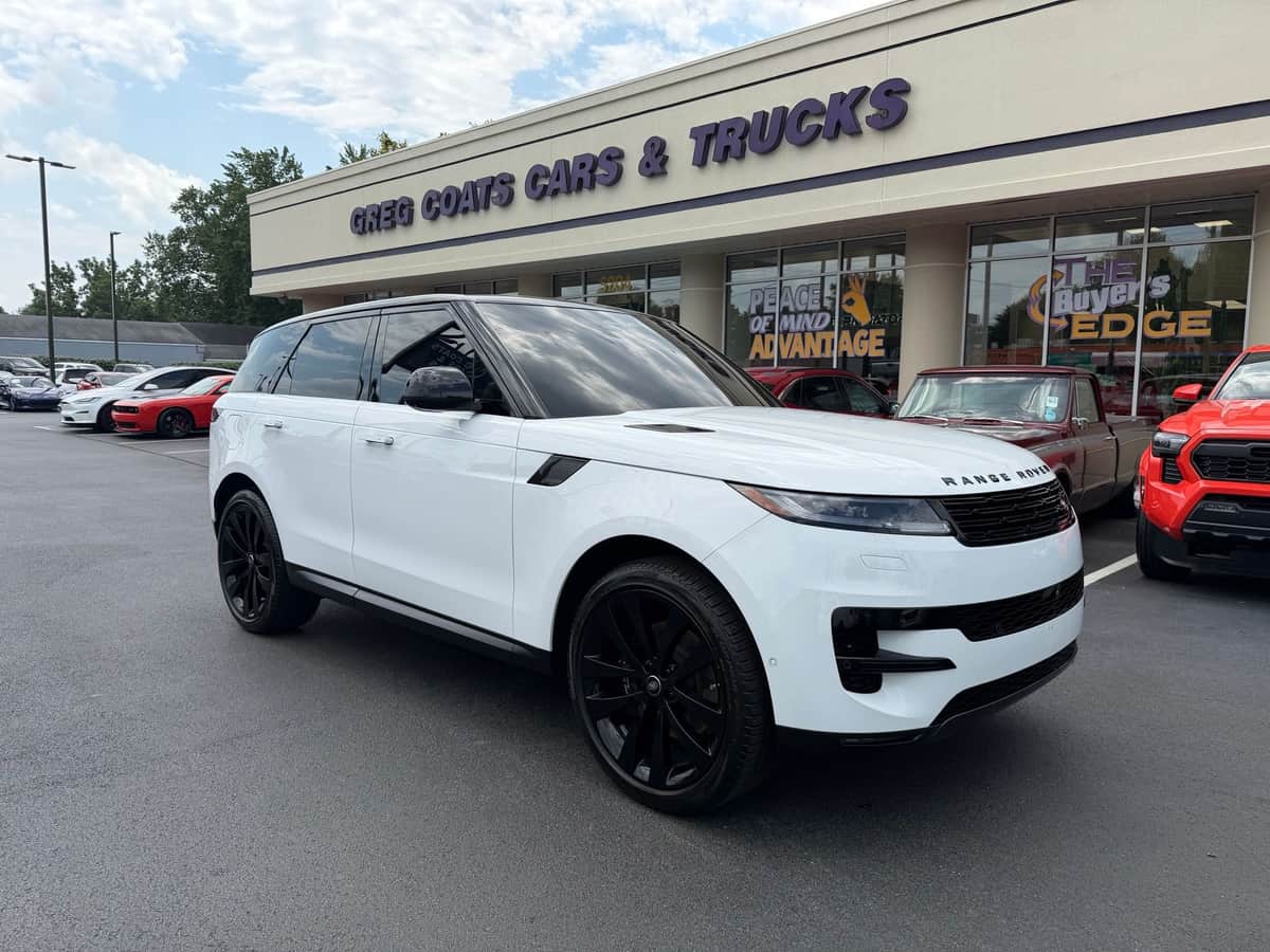 2024 Land Rover Range Rover Sport SE