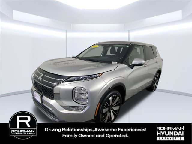 2025 Mitsubishi Outlander SE