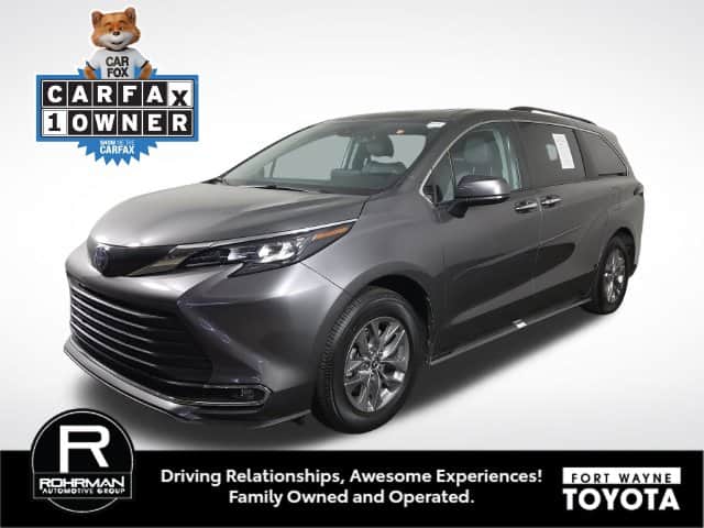 2024 Toyota Sienna XLE