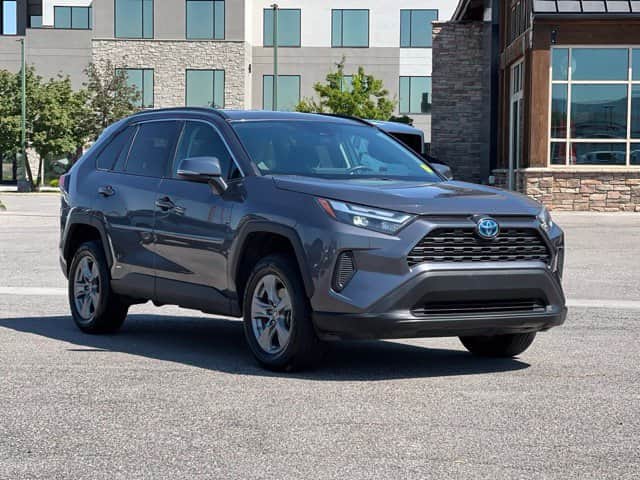 2024 Toyota RAV4 Hybrid LE