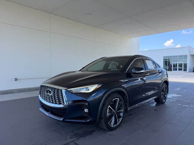 2023 INFINITI QX55 LUXE