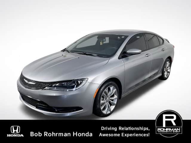 2015 Chrysler 200 S