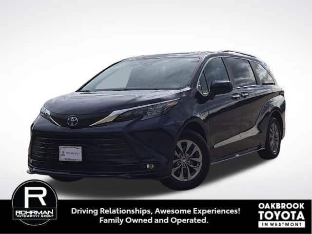 2025 Toyota Sienna XLE