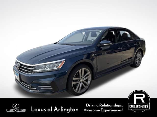 2018 Volkswagen Passat 2.0t R-Line
