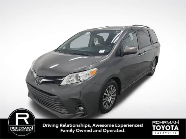 2020 Toyota Sienna XLE