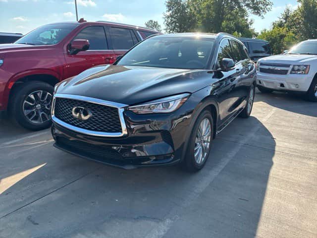 2023 INFINITI QX50 LUXE