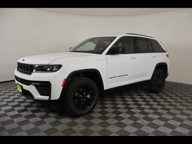 2026 Jeep Grand Cherokee Altitude