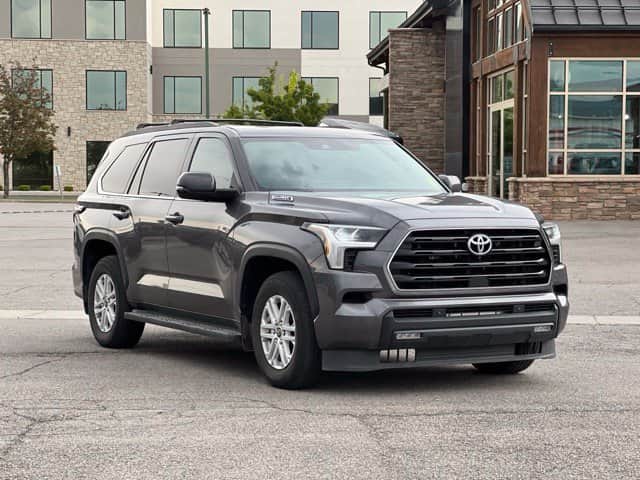 2024 Toyota Sequoia SR5