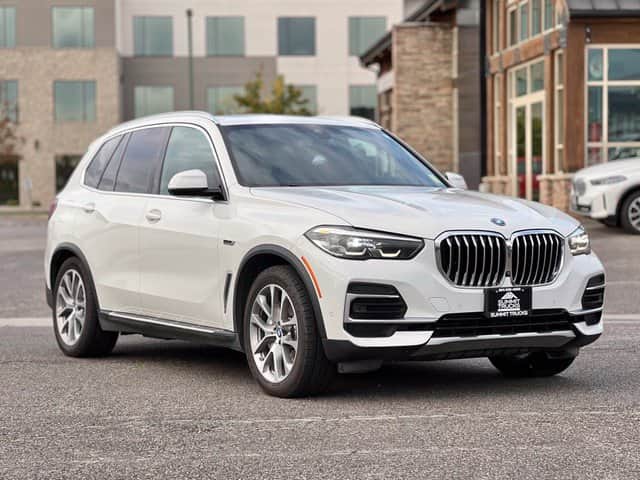2023 BMW X5 xDrive45e