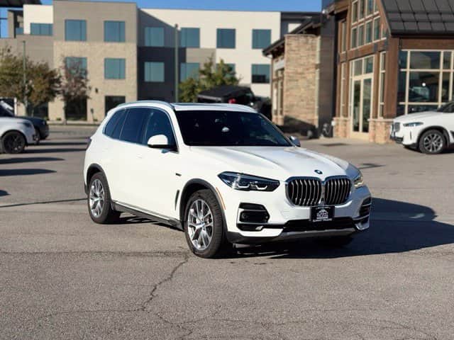 2023 BMW X5 xDrive45e
