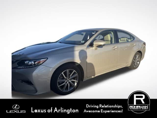 2016 Lexus ES 300h
