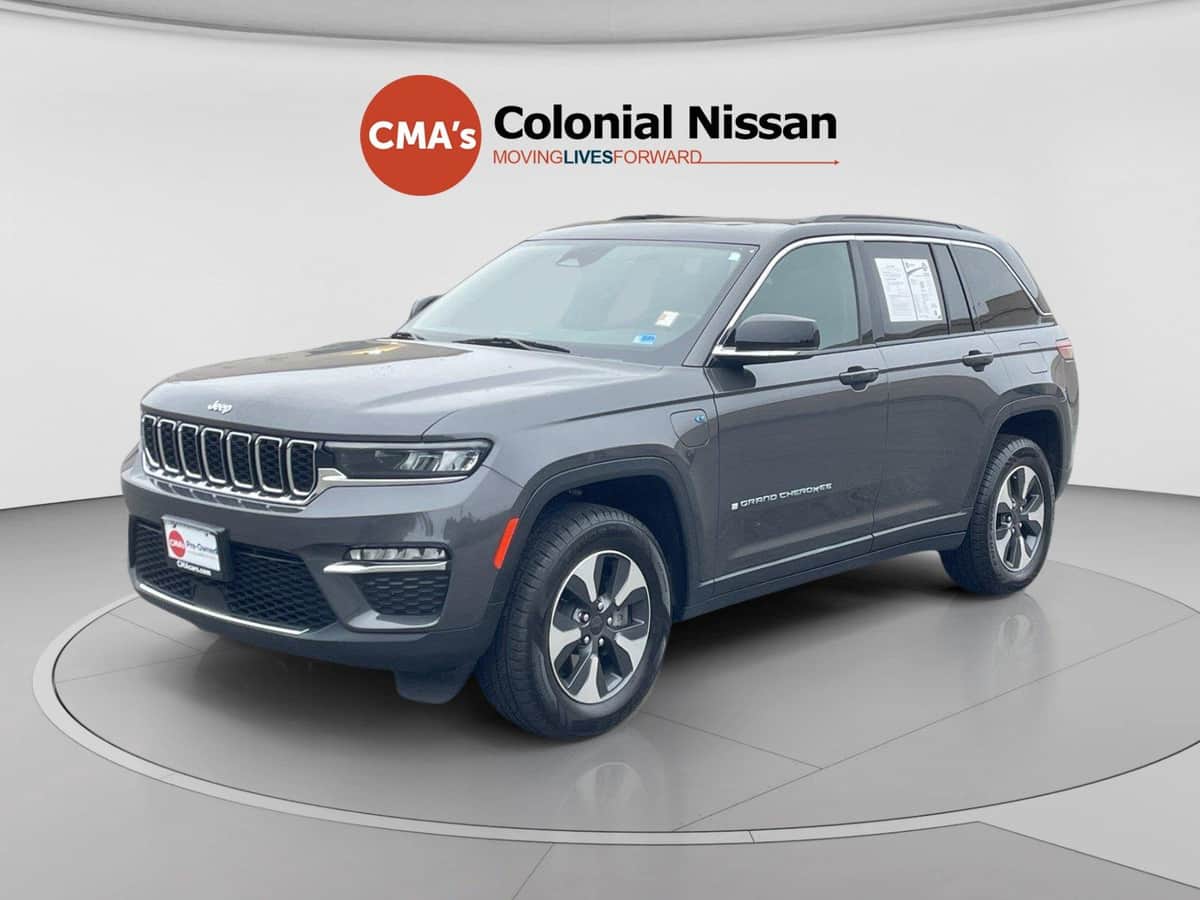 2024 Jeep Grand Cherokee Base