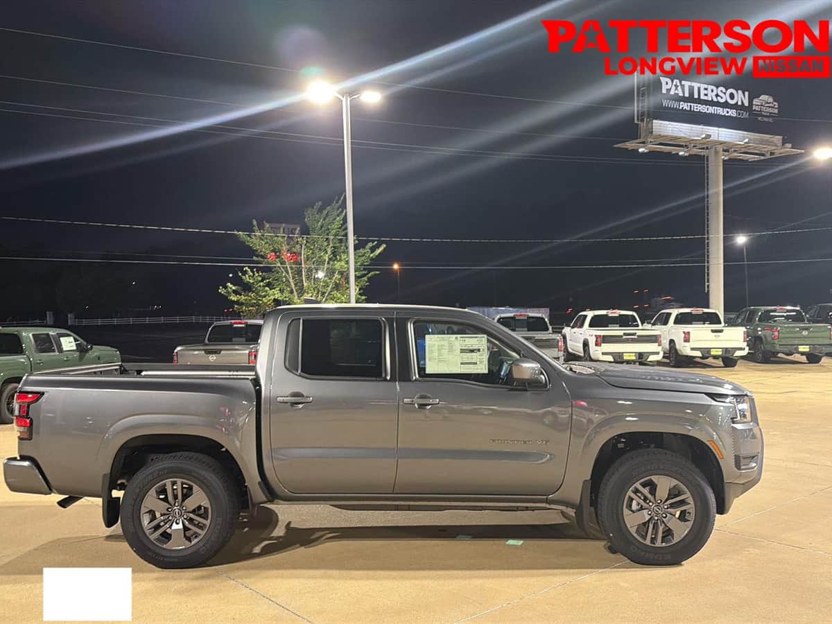 2027 Nissan Frontier SV